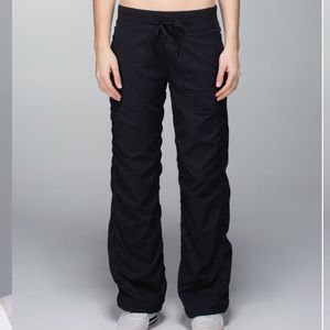 Lululemon Studio Pant II (Tall) (Lined)
Black size 8
